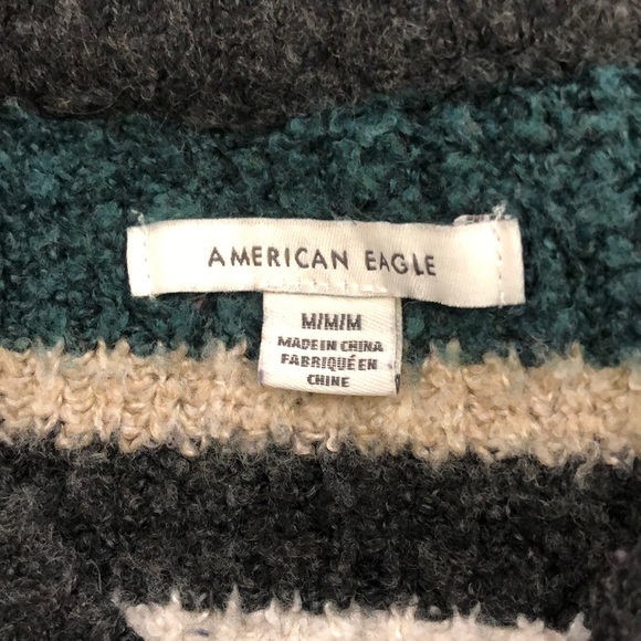 American Eagle sweater stripes - Picture 2 of 6
